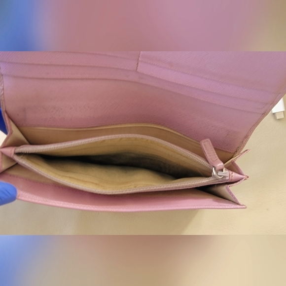 PRADA Lilac Long Wallet - Picture 4 of 7